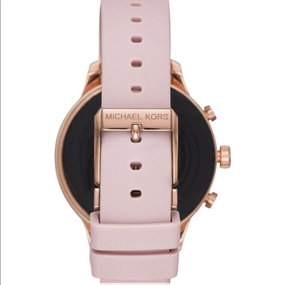 Michael Kors Access Runway Smartwatch -New in box - Picture 2 of 8